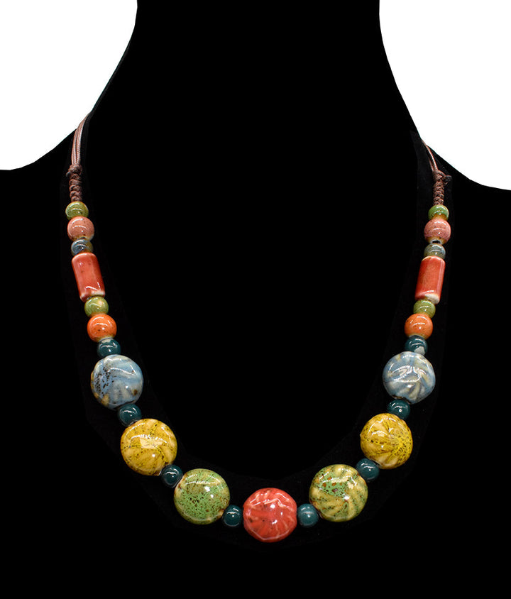 Collier de perles grandes multicolores