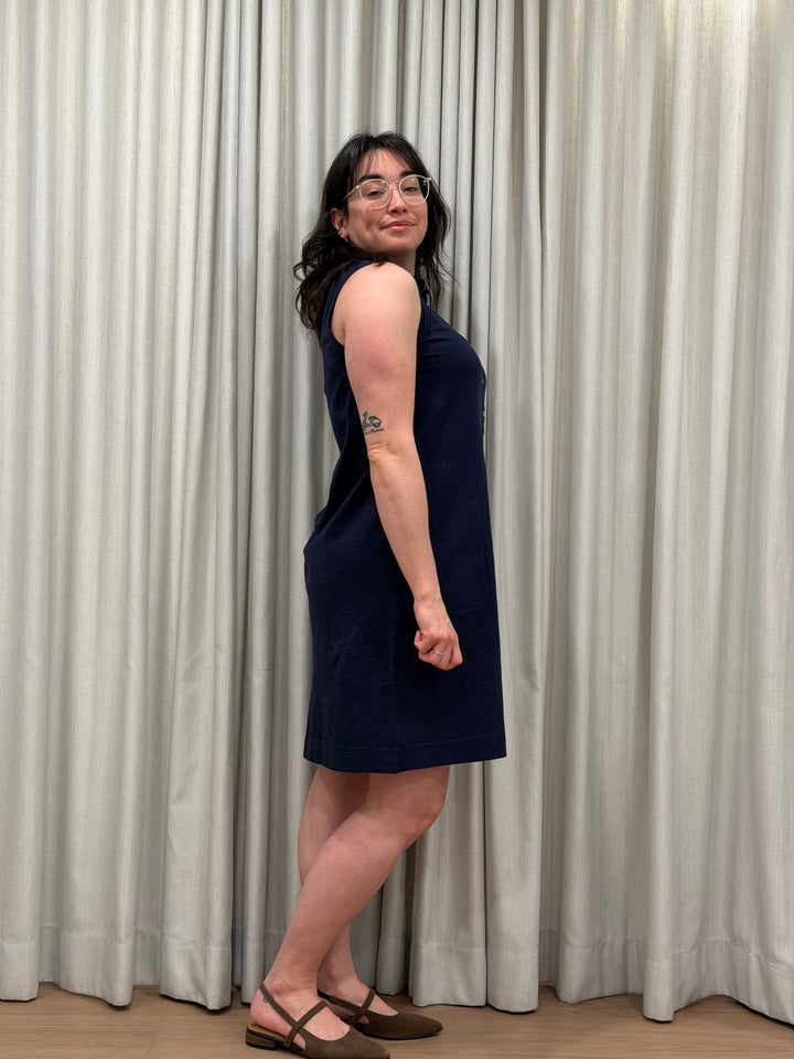 Robe en coton biologique - Un vêtement léger au style polo décontracté
