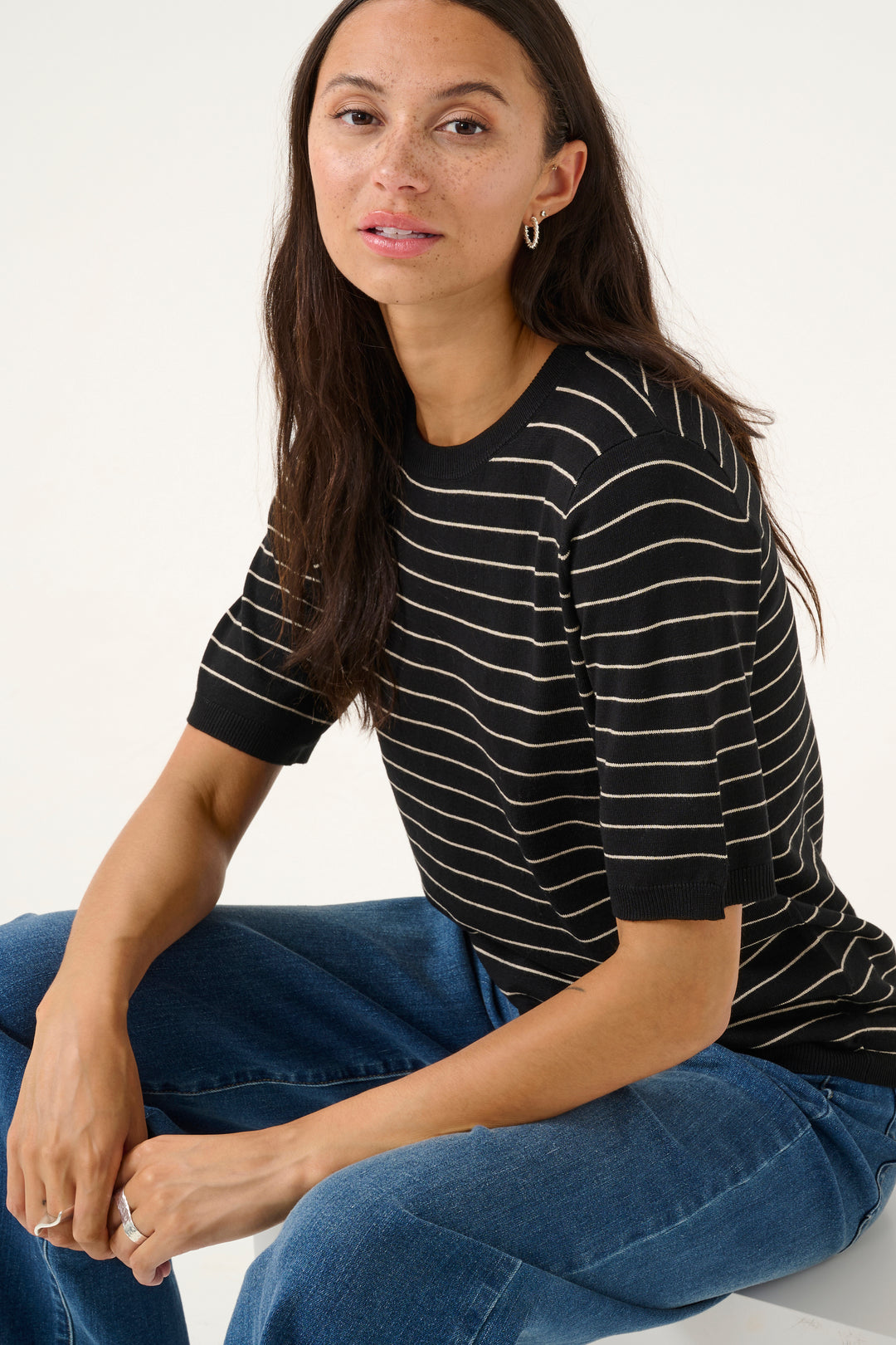 T-shirt en maille Lizza – Indispensable rayé au confort extensible