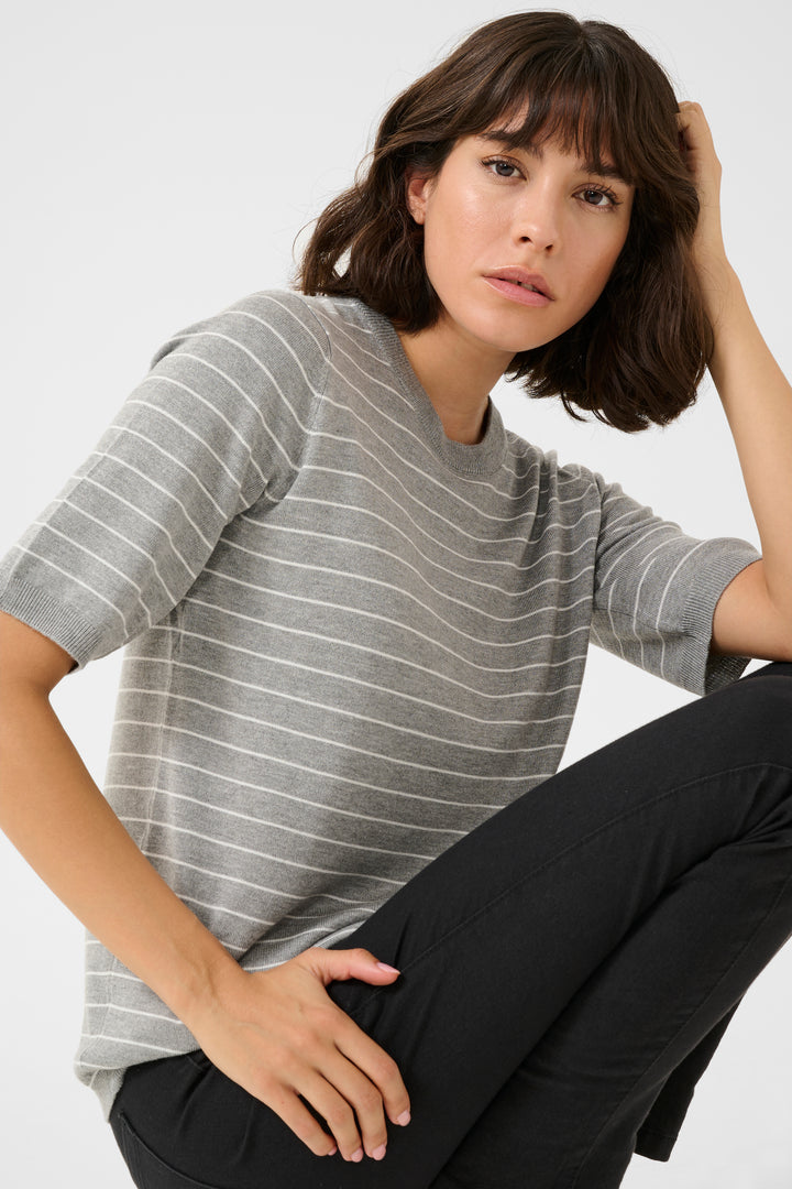 T-shirt en maille Lizza – Indispensable rayé au confort extensible