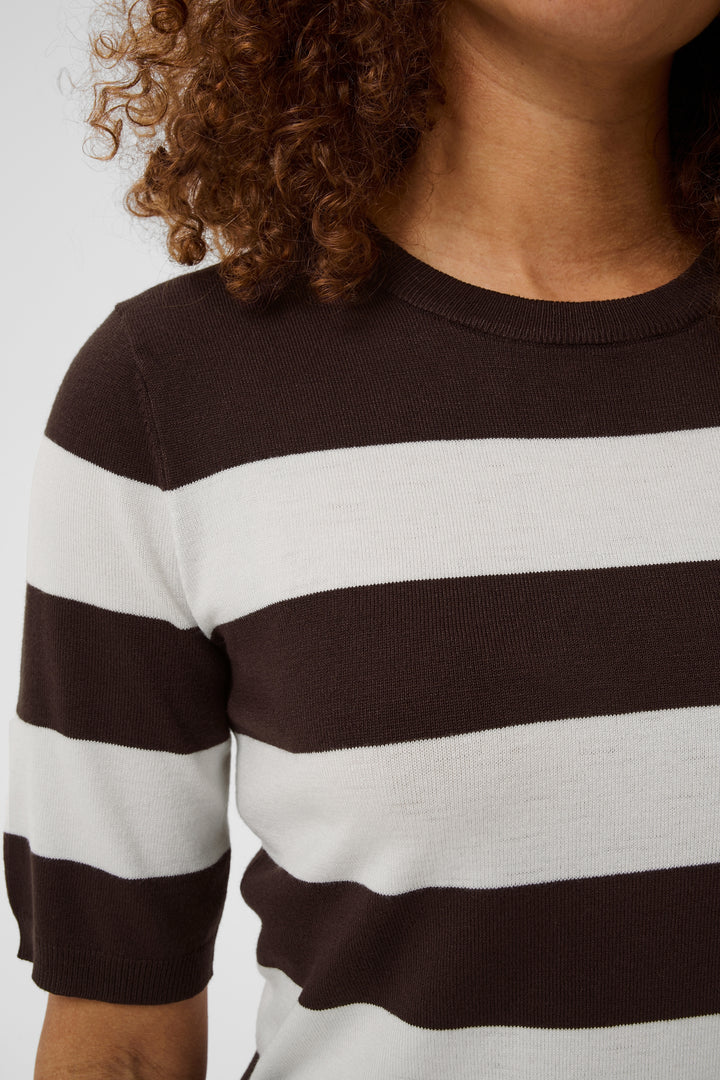 T-shirt en maille Lizza – Indispensable rayé au confort extensible