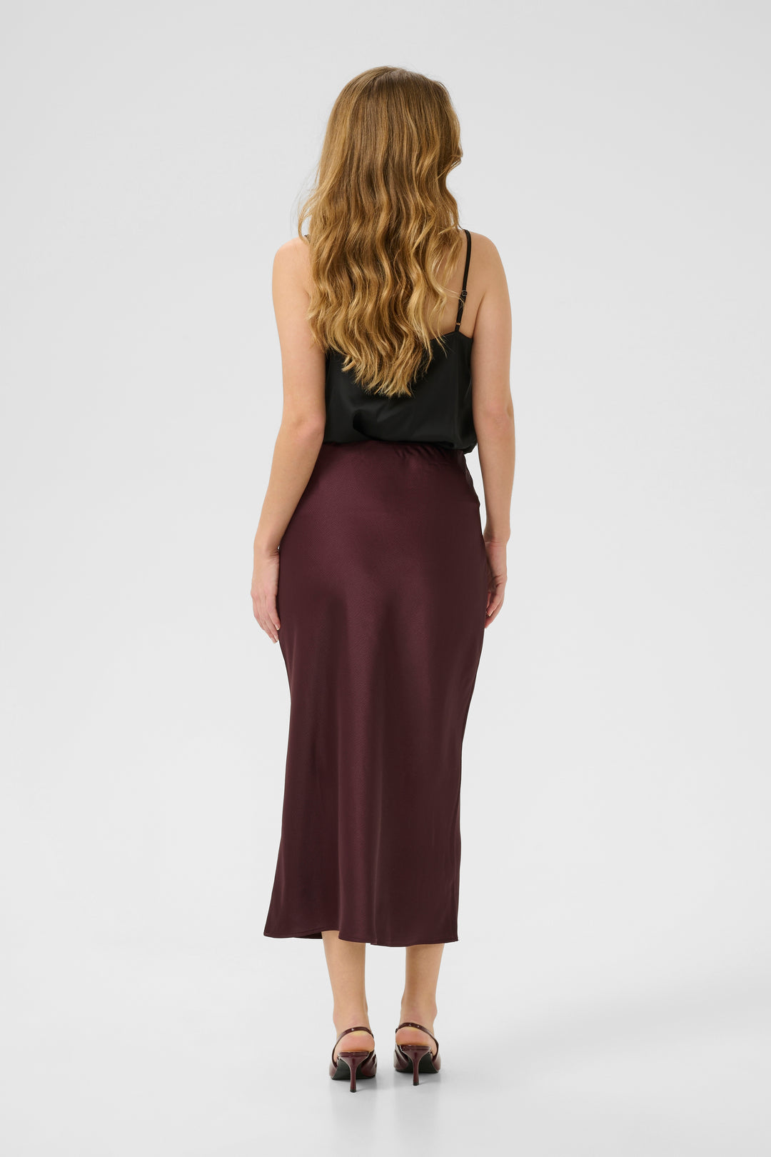 Jupe longue ajustée au fini satiné Lotte - Avec taille élastique invisible