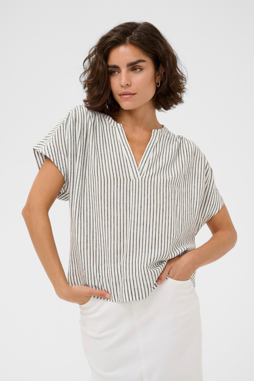 Milia Lightweight Linen Blouse - Loose fit and minimalist style