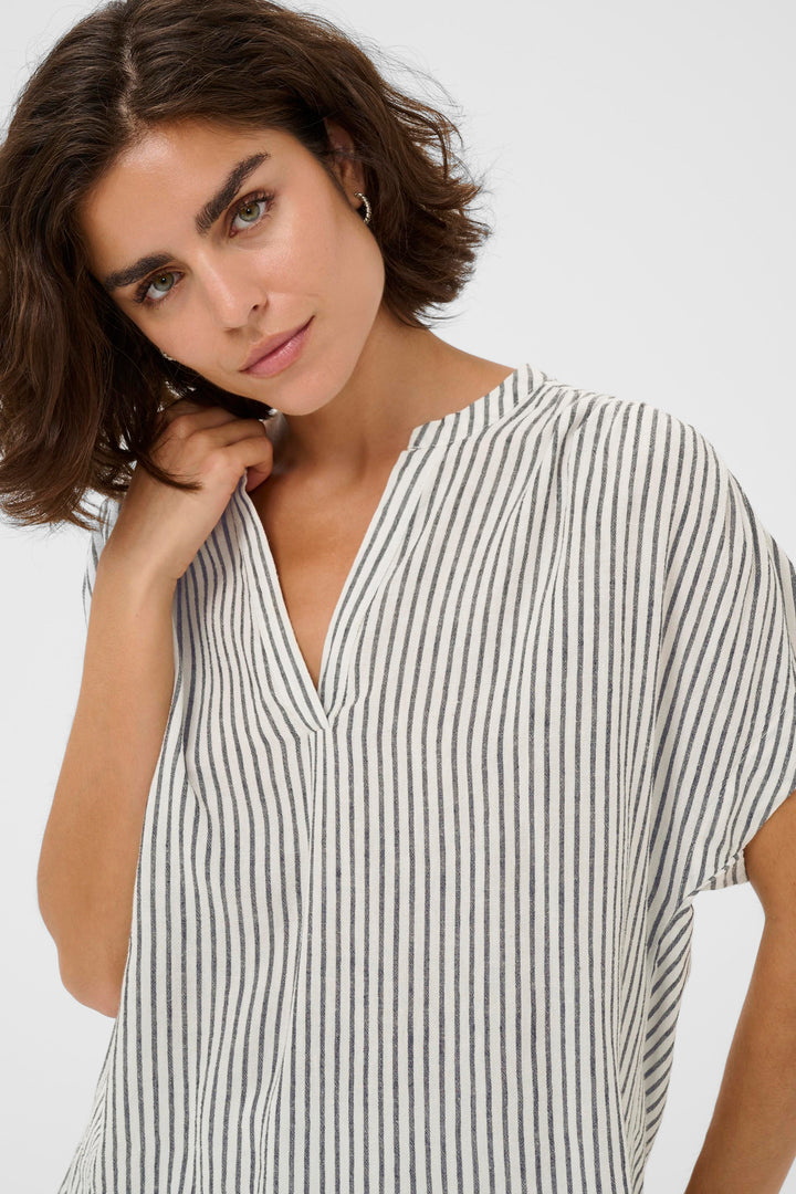 Milia Lightweight Linen Blouse - Loose fit and minimalist style