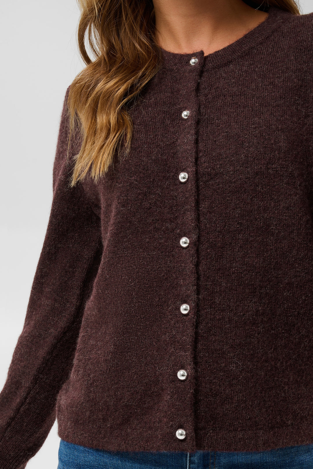 Cardigan classique Niel – Avec encolure ronde et fermeture boutonnée