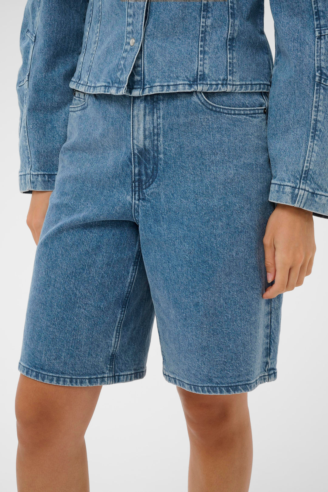 Bermuda en denim Vallis – Taille haute et confort absolu