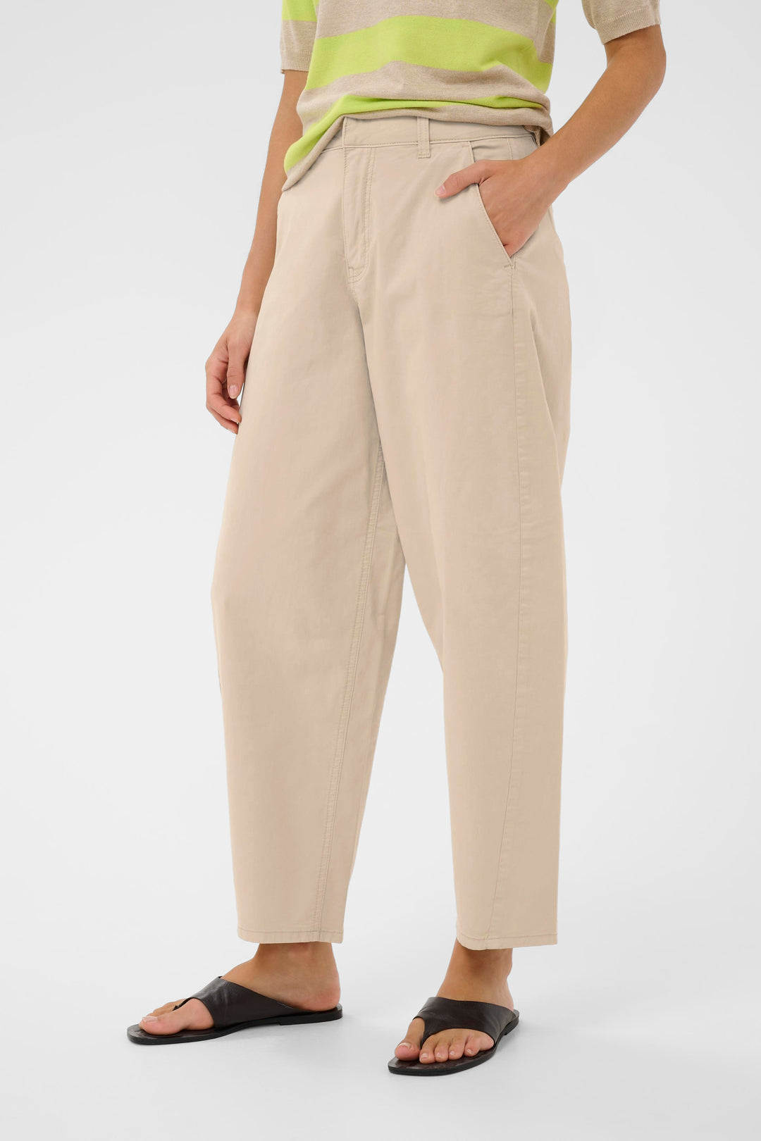 Mette high-waisted trousers – Loose fit and cotton comfort