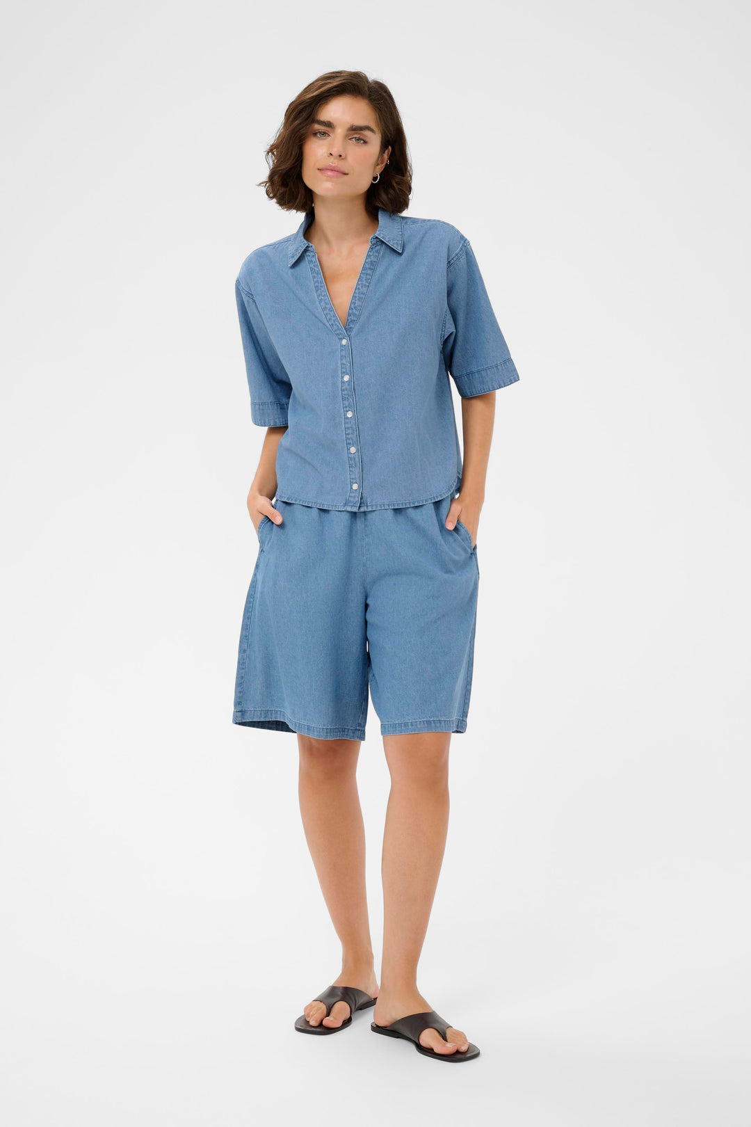 Chemise en denim souple Jade – Manches courtes et 100% coton