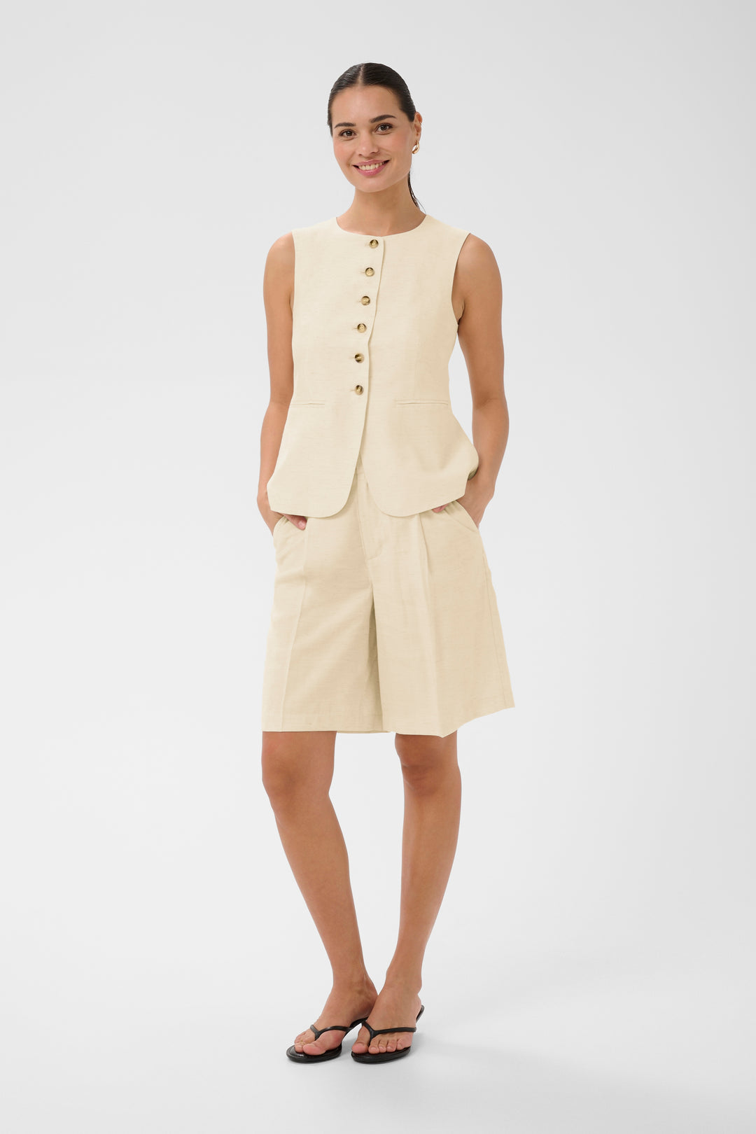 Veste tailleur sans manches Annetta - Boutons contrastants