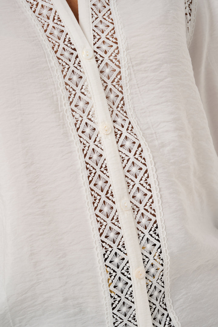 Blouse à manches longues Delia - Détails de dentelle