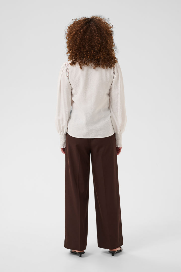 Blouse à manches longues Delia - Détails de dentelle