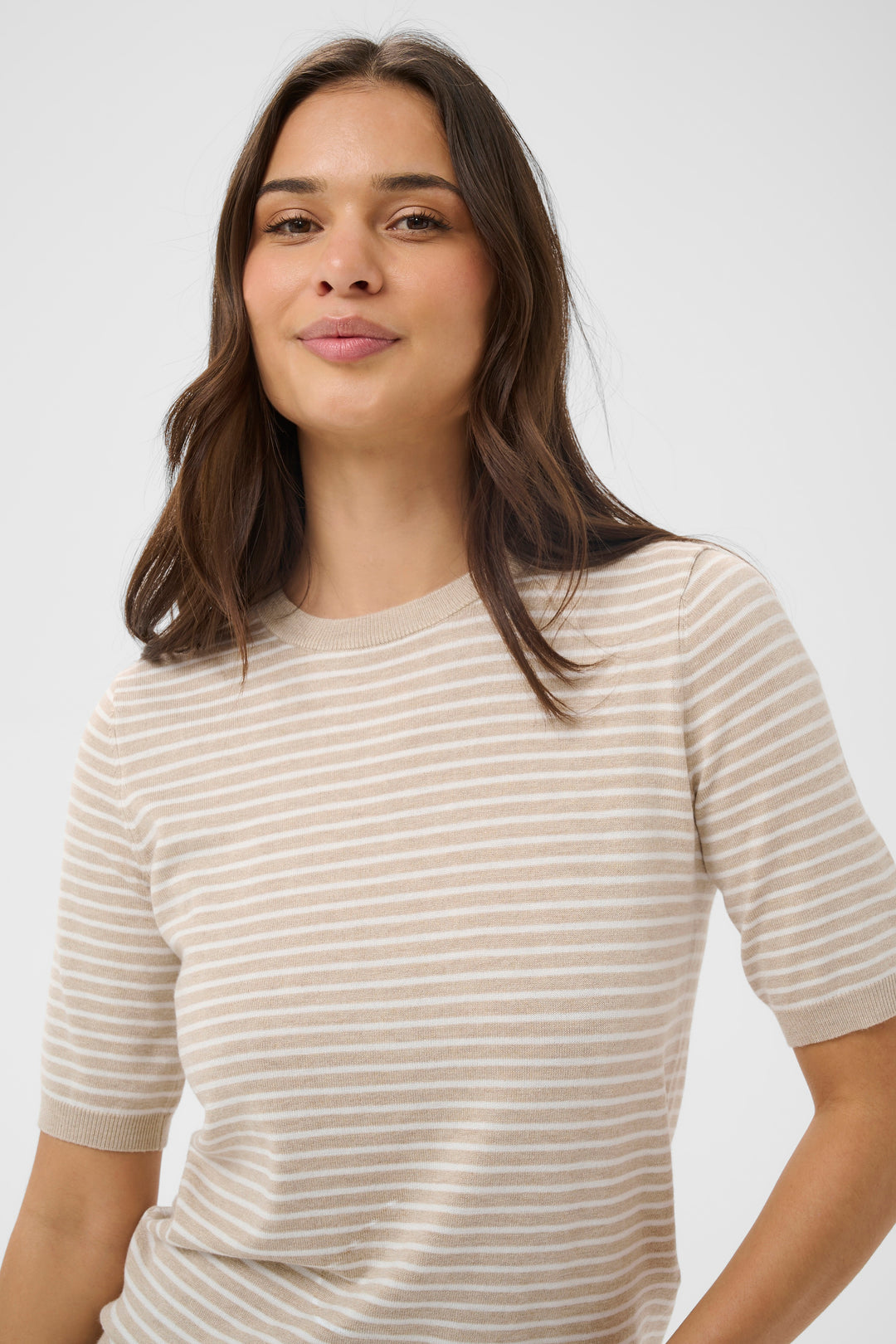 Pull à fines rayures Lizza - Silhouette épurée et confort quotidien