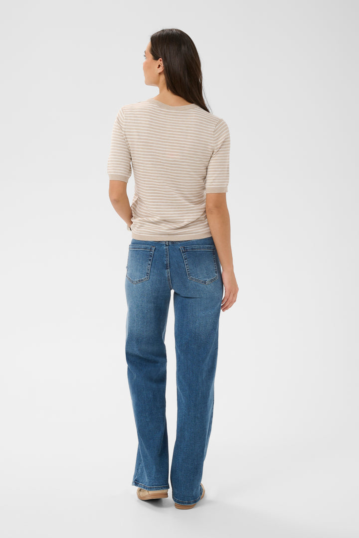 Pull à fines rayures Lizza - Silhouette épurée et confort quotidien