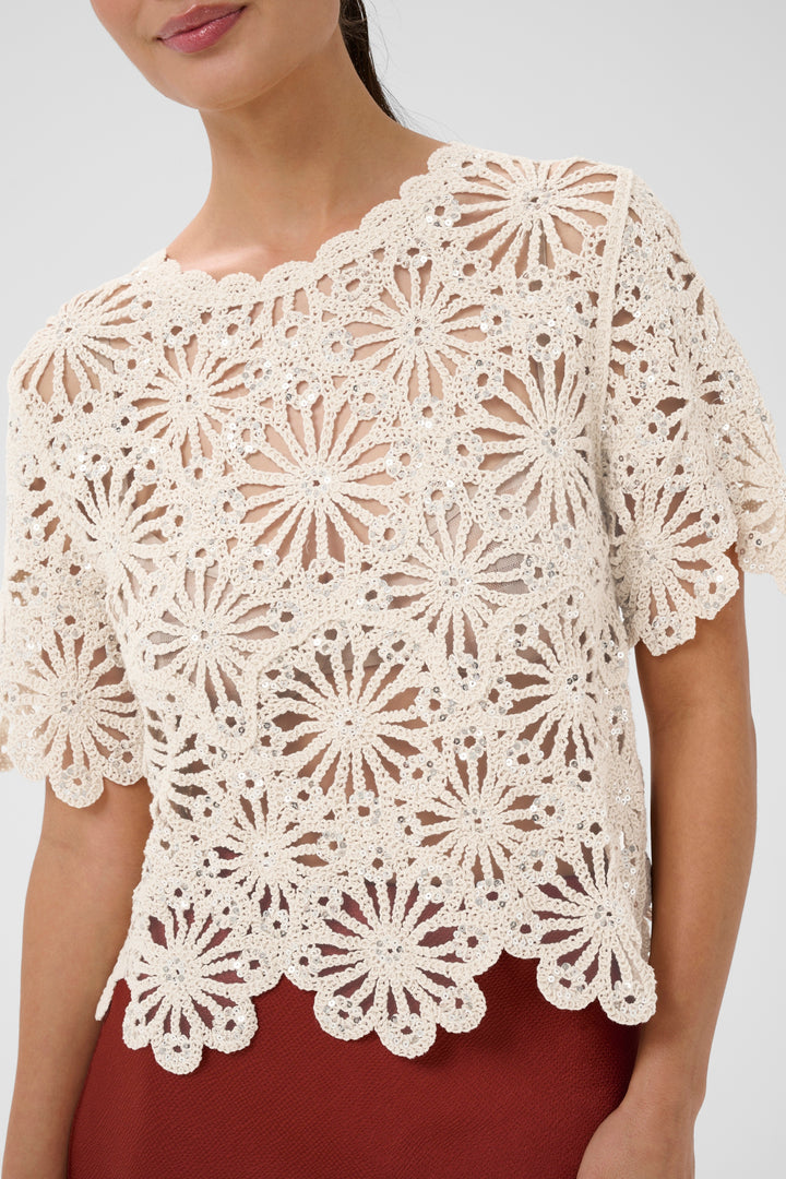 Chandail en crochet fleuri Callista – 100% coton