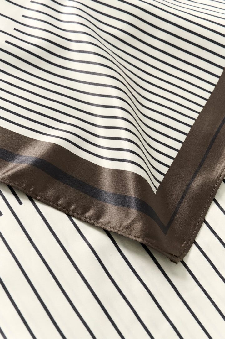 Foulard souple Scarfina - Satiné à rayures graphiques