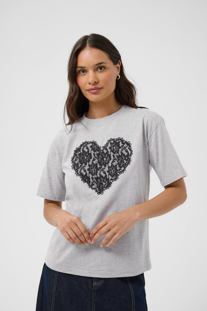 T-shirt décontracté en pur coton Gloria - Avec grand cœur en dentelle noire