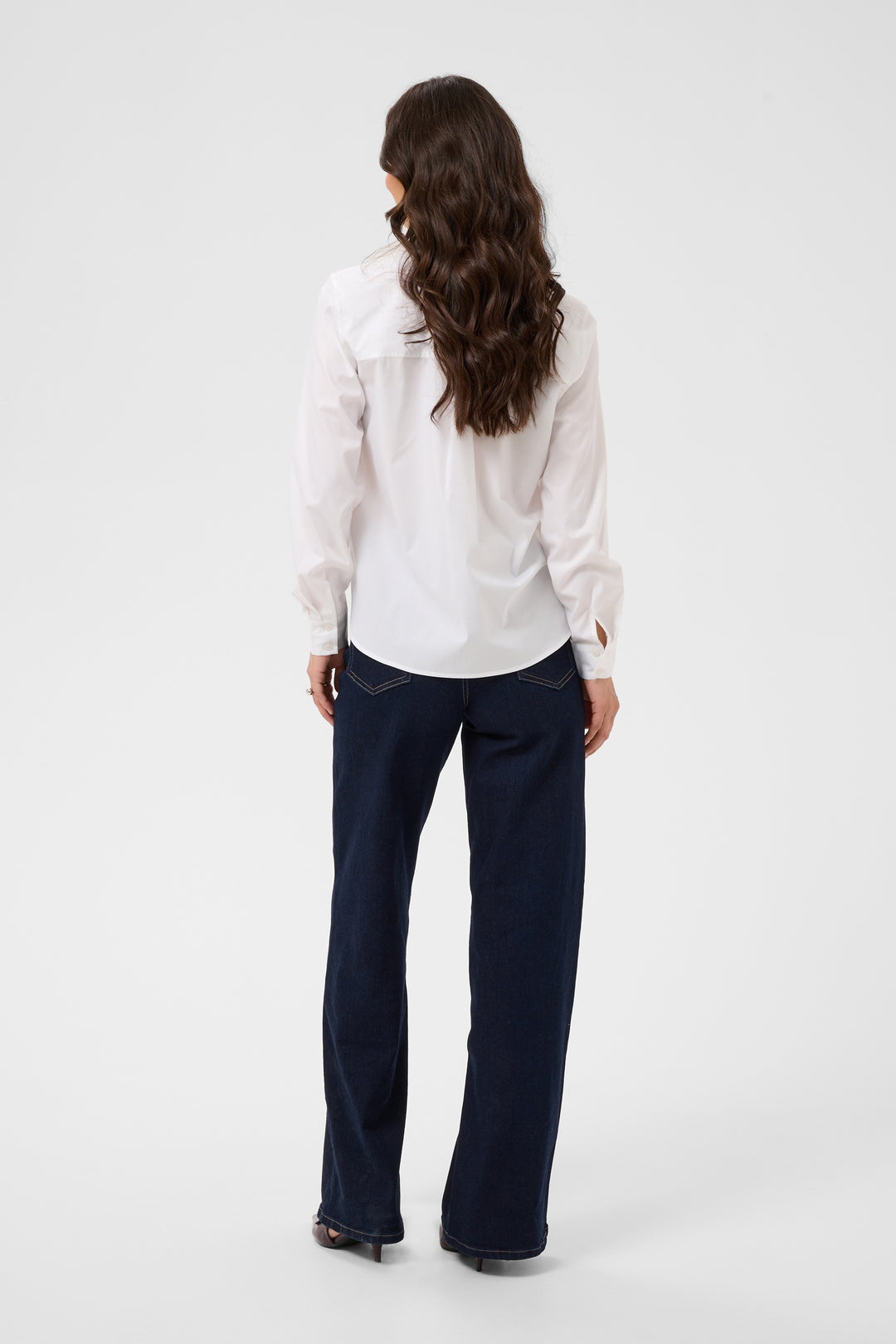 Chemise classique en tissu extensible Georgia - Avec col pointu et boutons ajustés