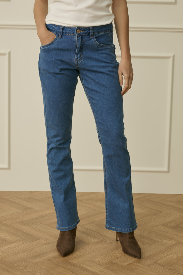 Jeans bootcut Lone - Coupe évasée en denim stretch au confort absolu