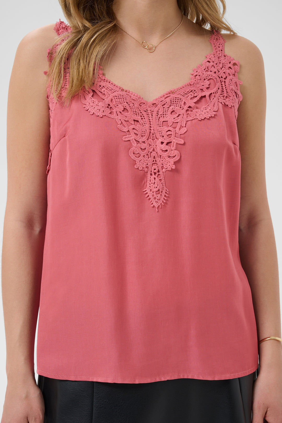 Camisole à décolleté en dentelle Anna - Tissu doux et coupe droite