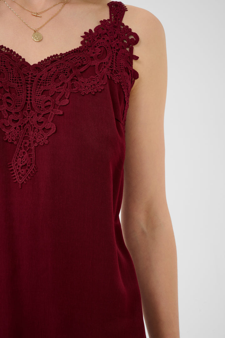 Camisole à décolleté en dentelle Anna - Tissu doux et coupe droite