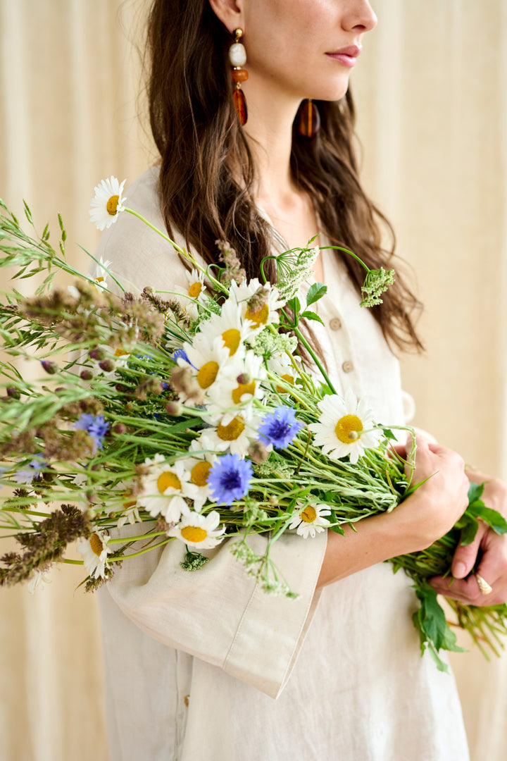 Robe en pur lin Bellis - Coupe droite et manches ajustables