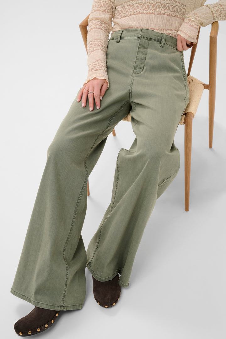 Pantalon minimaliste à jambes larges Visti - Coupe ample