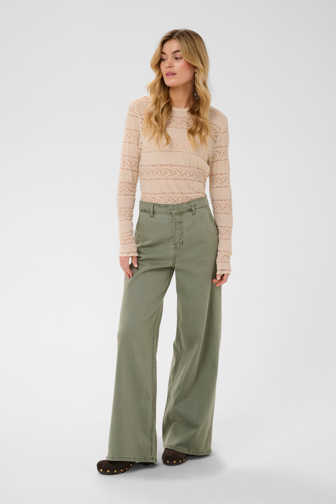 Pantalon minimaliste à jambes larges Visti - Coupe ample