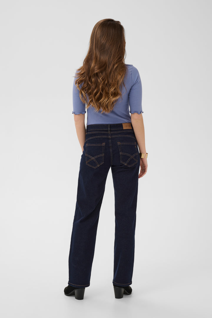 Le parfait jeans Lone – Taille haute et coupe confortable