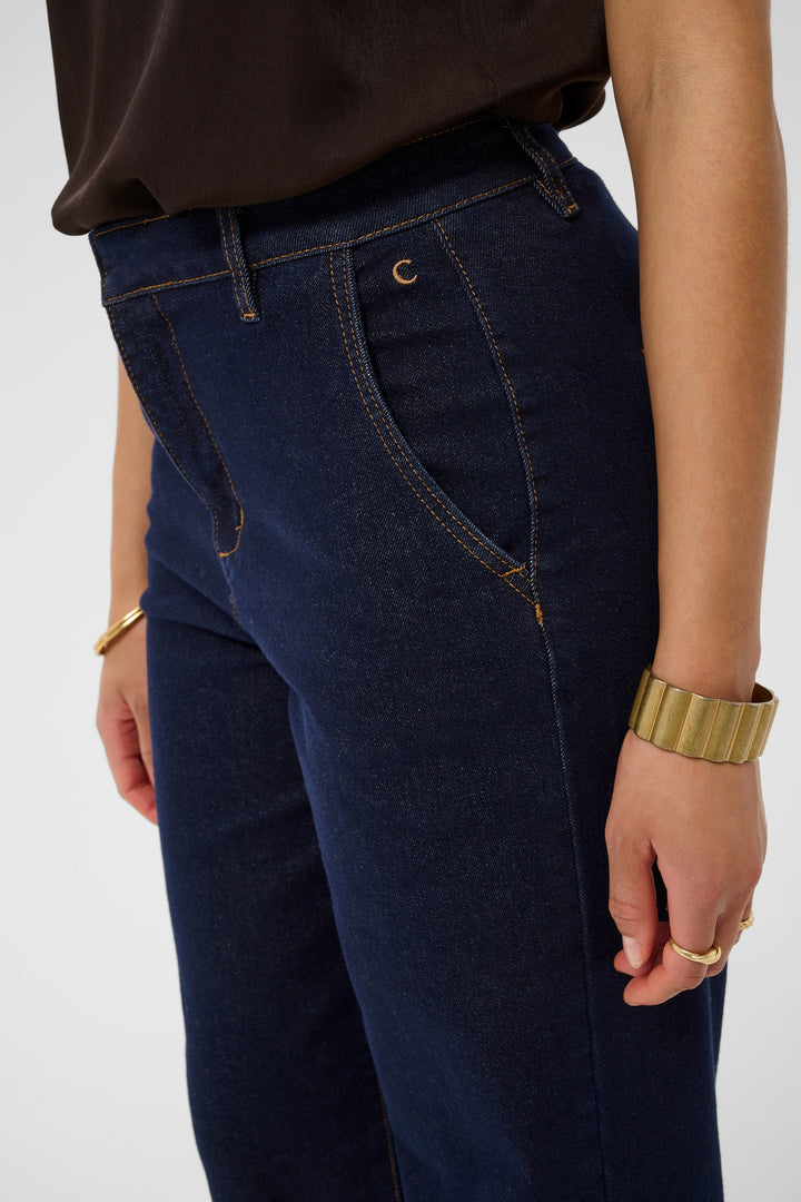 Jeans coupe droite Visti - Taille mi-haute en denim extensible**