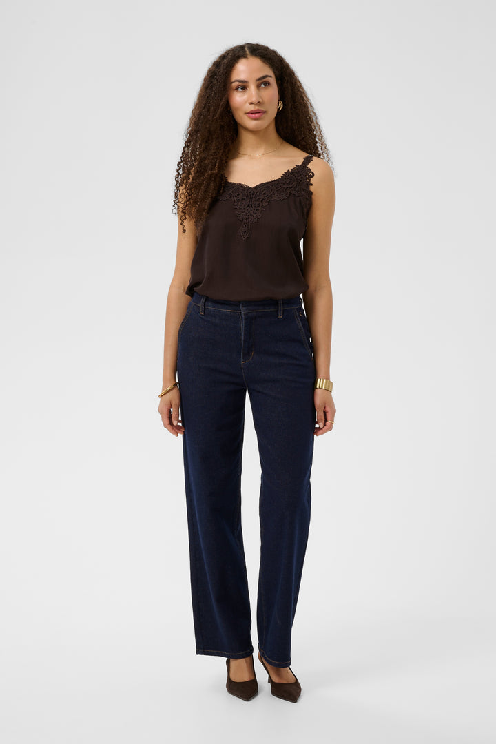 Jeans coupe droite Visti - Taille mi-haute en denim extensible**