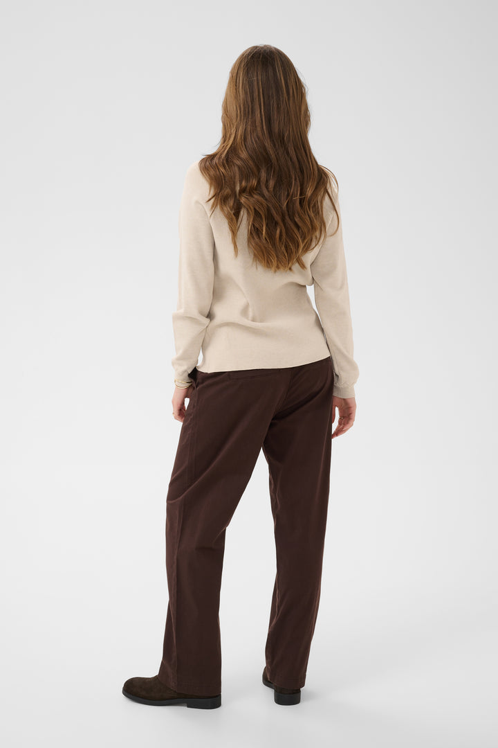 Chandail asymétrique avec boutons sur l’épaule Dela - En tricot de viscose écoresponsable