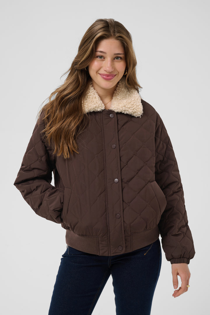 Manteau matelassé Arwen - Au col en sherpa contrastant