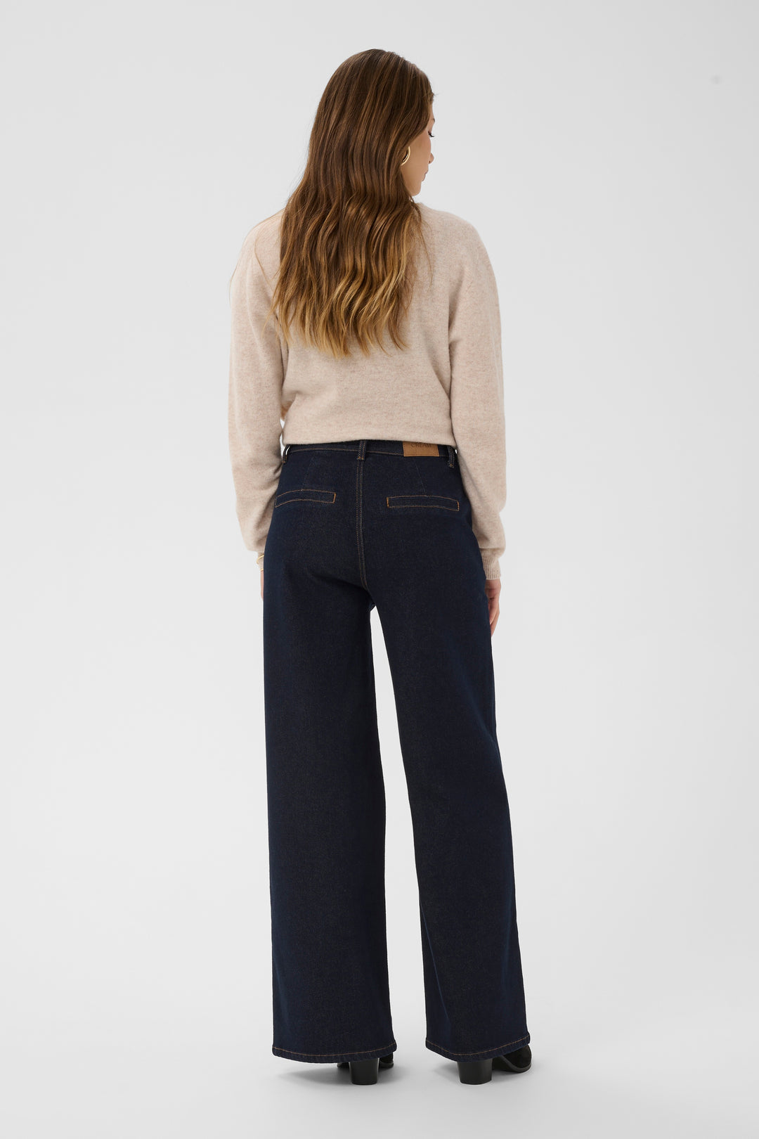 Pantalon avec boutons décoratifs Visti - En denim à jambe large et taille haute
