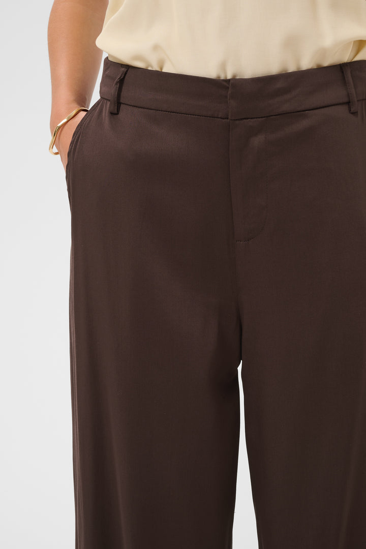 Pantalon long Thelma - Avec fini satiné et jambes amples