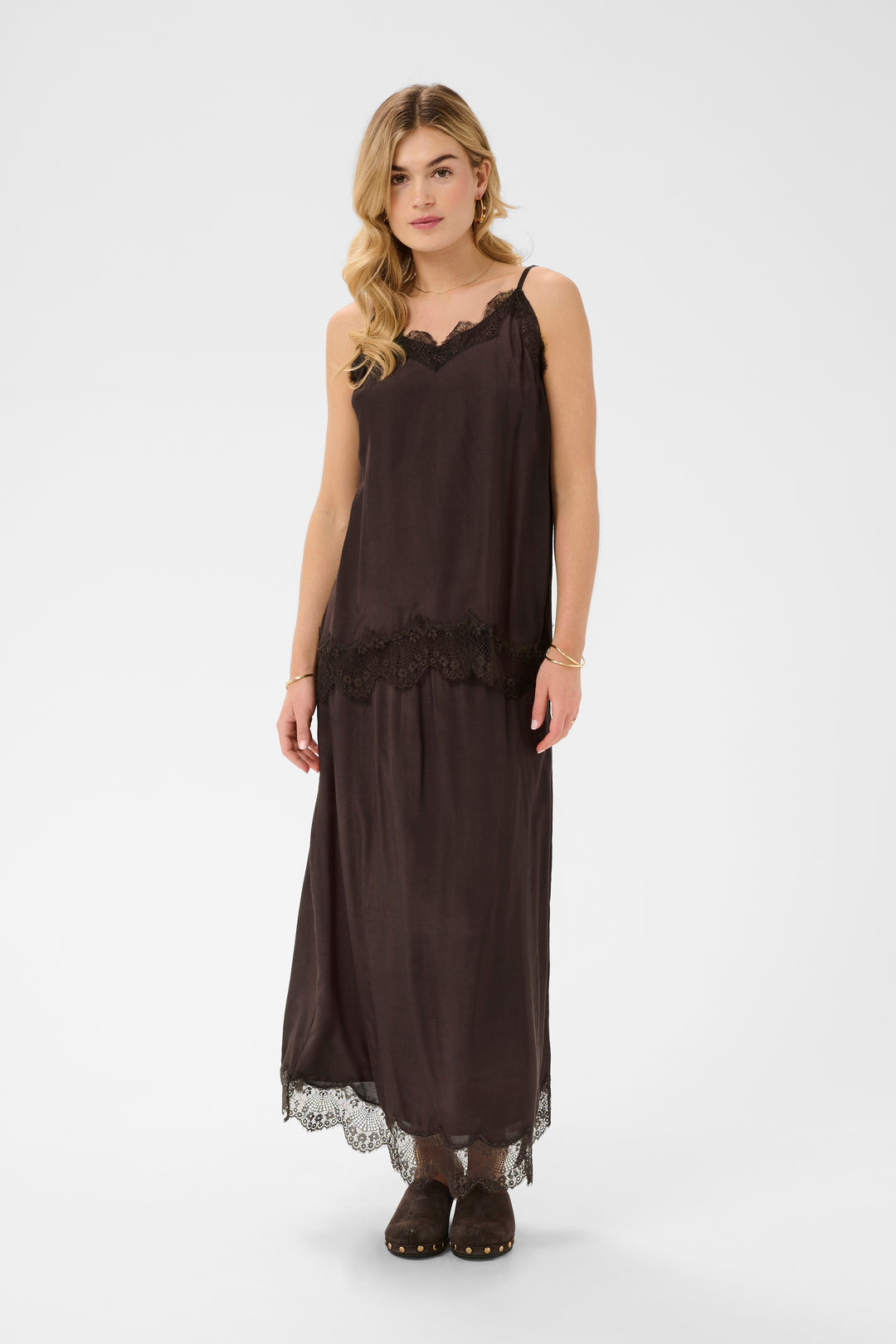 Camisole au fini satiné Triniti - Avec détails de dentelle
