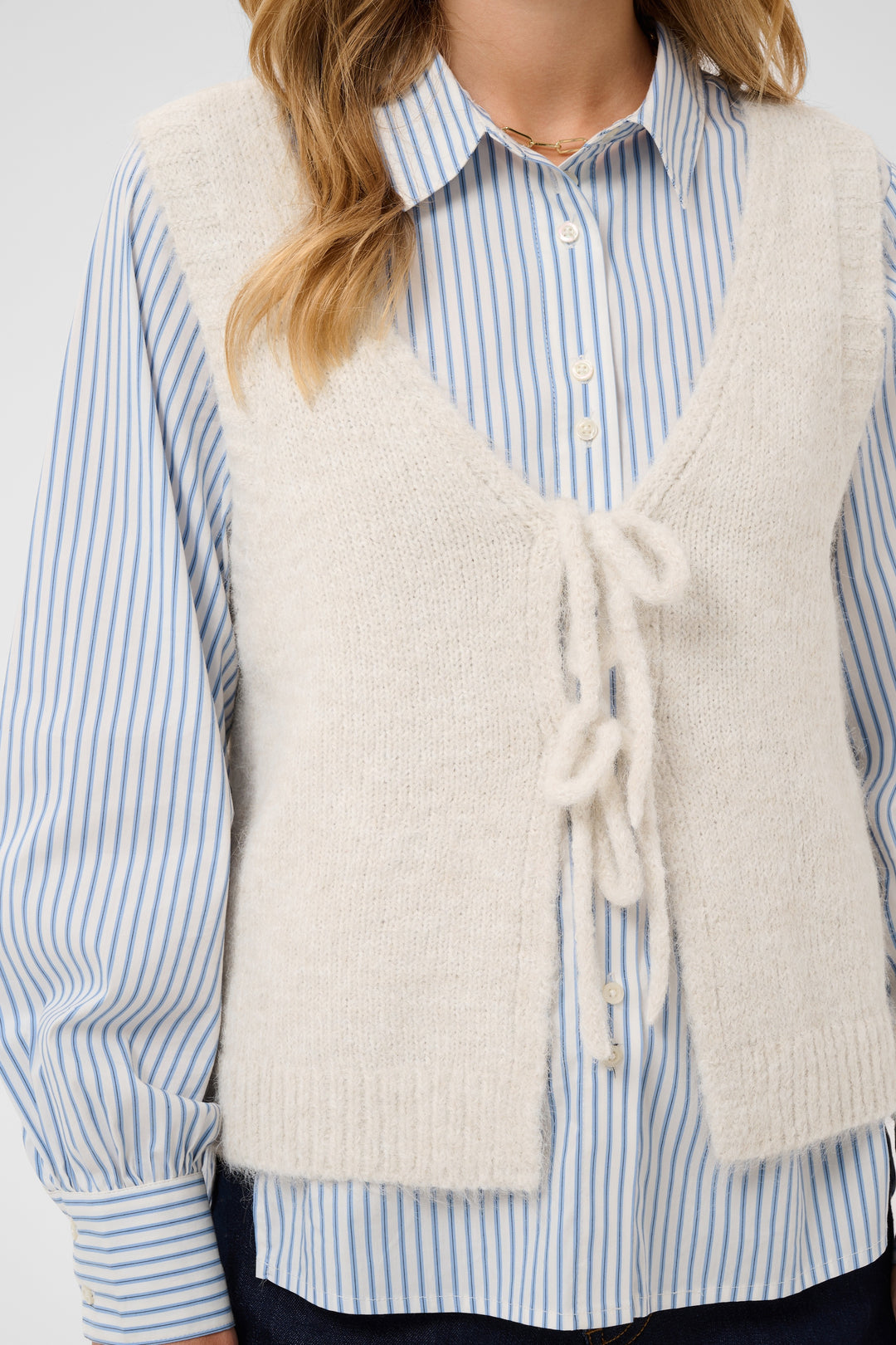 Chandail sans manches Cladine - En tricot avec attaches frontales