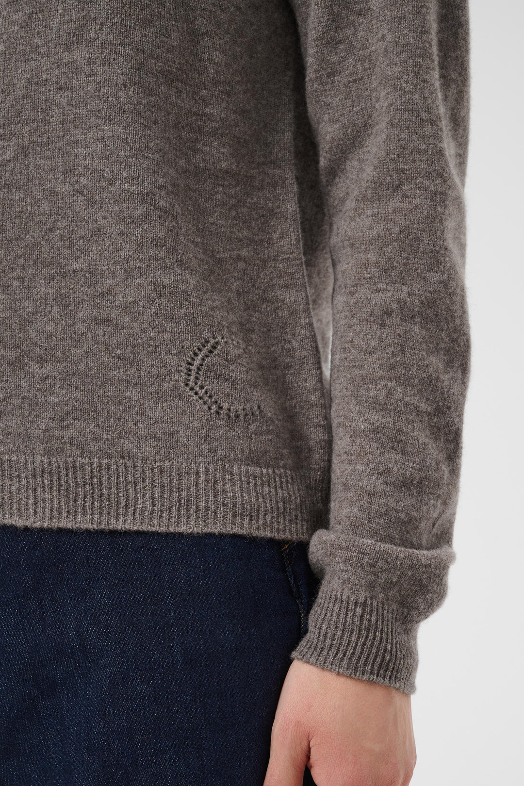 Cardigan en tricot de pure laine Mel - Court avec encolure ronde