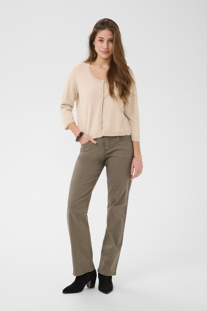 Cardigan en tricot écoresponsable Dela - Avec encolure ronde et manches trois-quarts