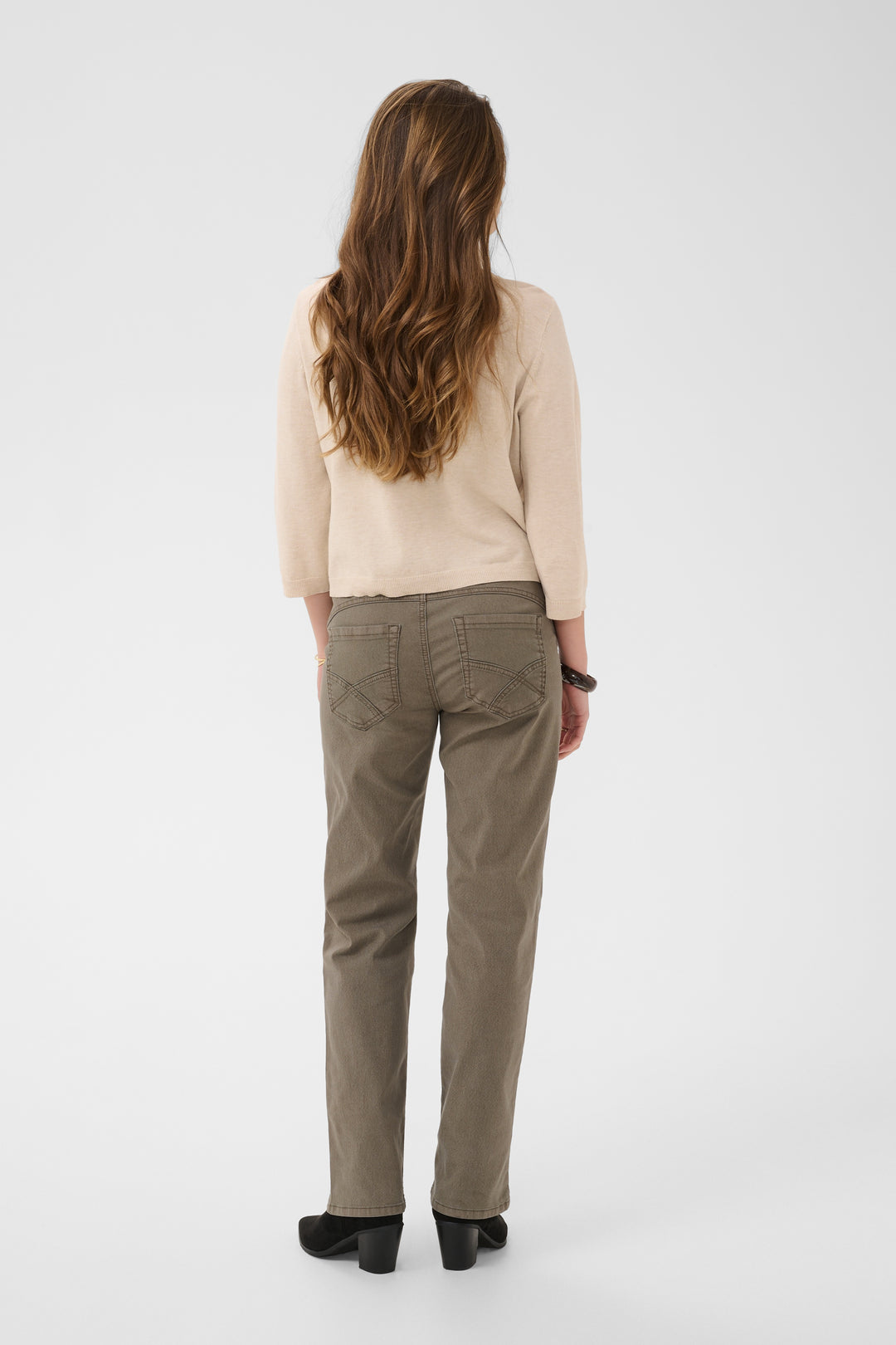 Cardigan en tricot écoresponsable Dela - Avec encolure ronde et manches trois-quarts