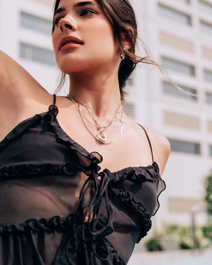 Collier à pendentif bille argentée Bola - En acier inoxydable