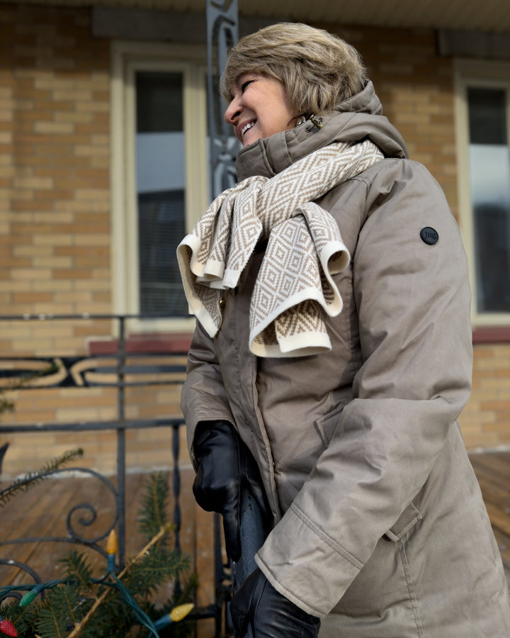 Manteau ciré à capuche amovible