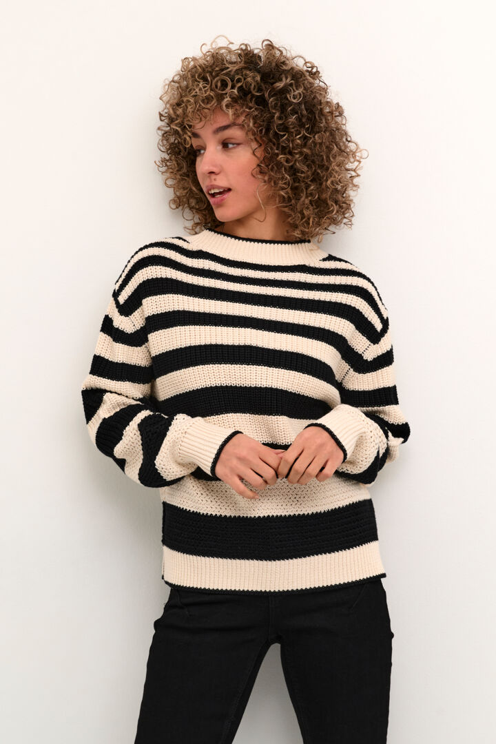 Pull cozy-chic à grosses rayures