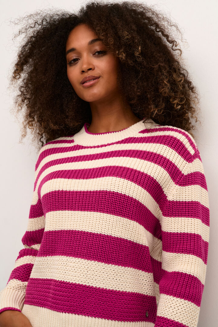 Pull cozy-chic à grosses rayures