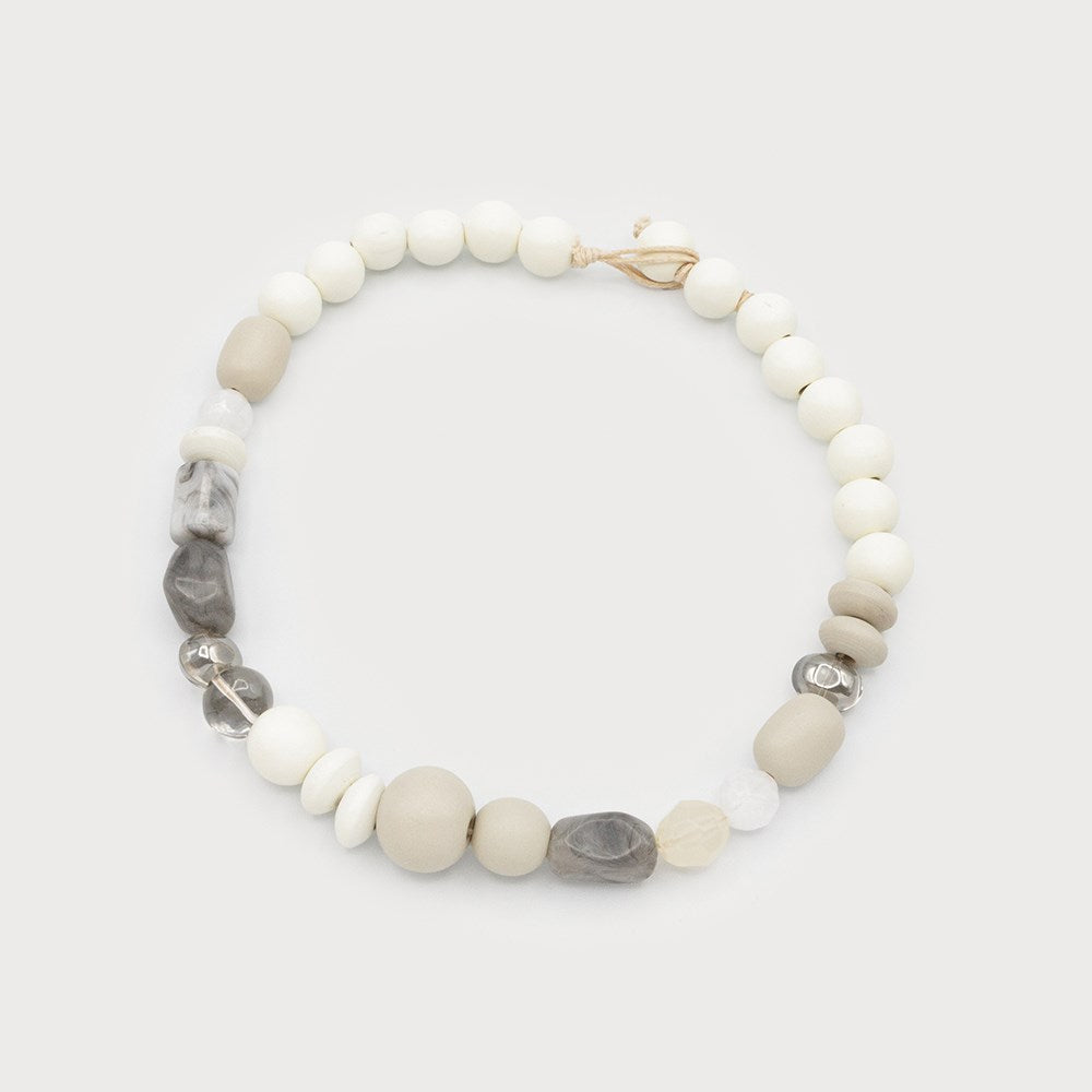 Collier à billes de verre, époxy et bois coloré - Ajustement confortable