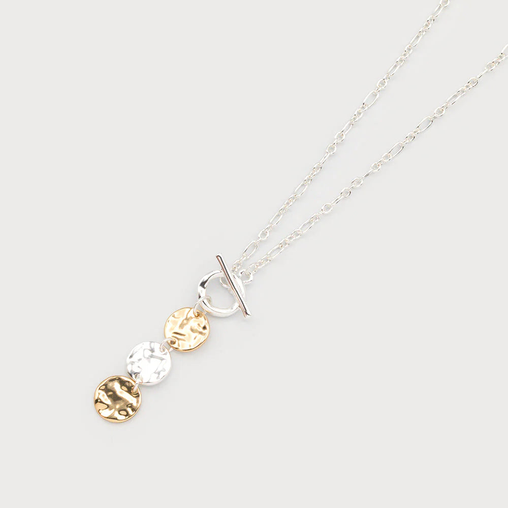 Collier pendentif martelé avec fermoir T-bar