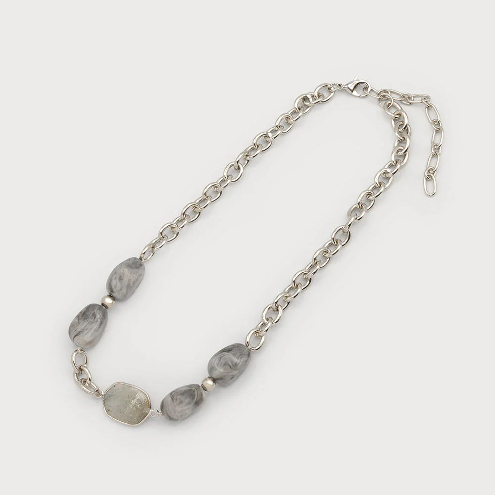 Collier pierres et perles acryliques