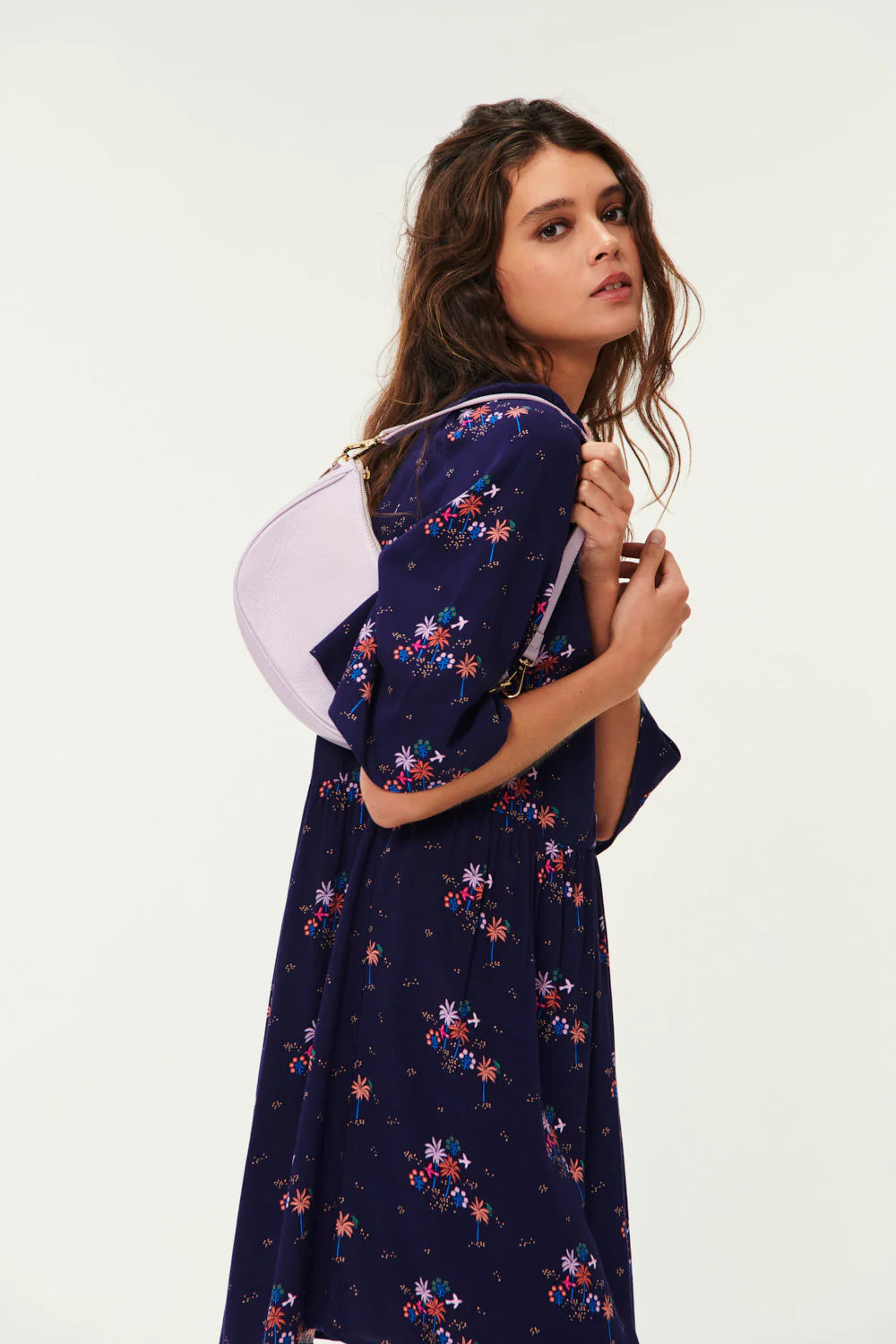 Robe fluide a manches papillon et motif exotique Rue
