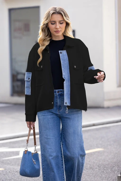 Veste en tricot et détails denim - À col montant, poches et appliqués sur les manches