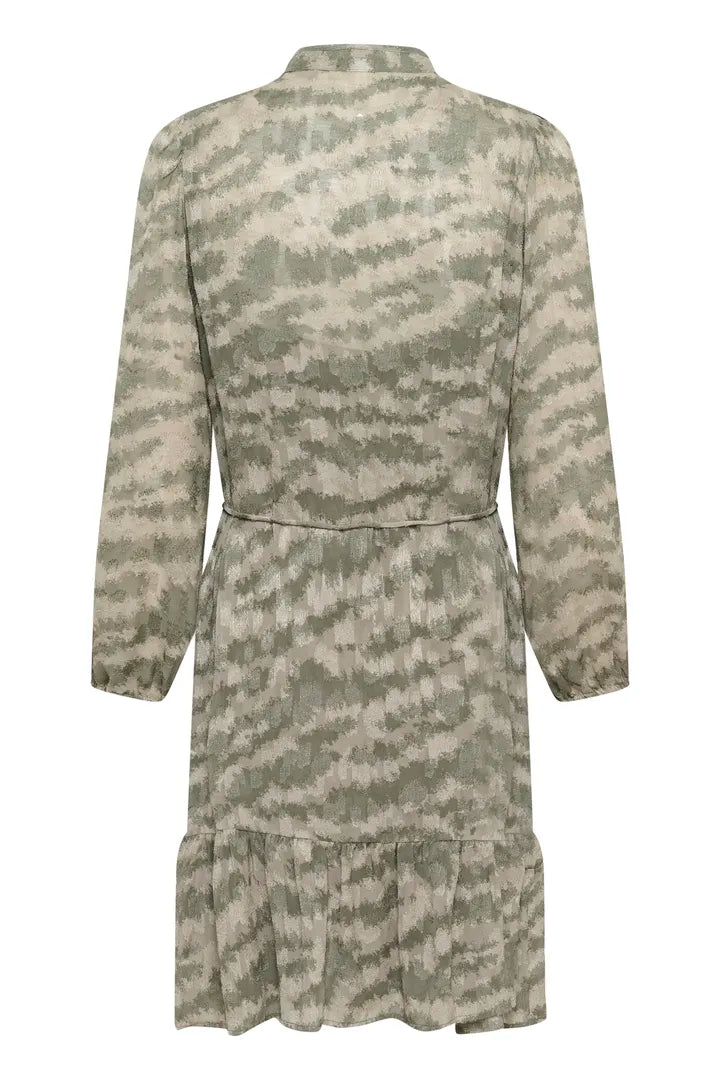 Robe imprimée Lena – Motif tigré et fluidité légère