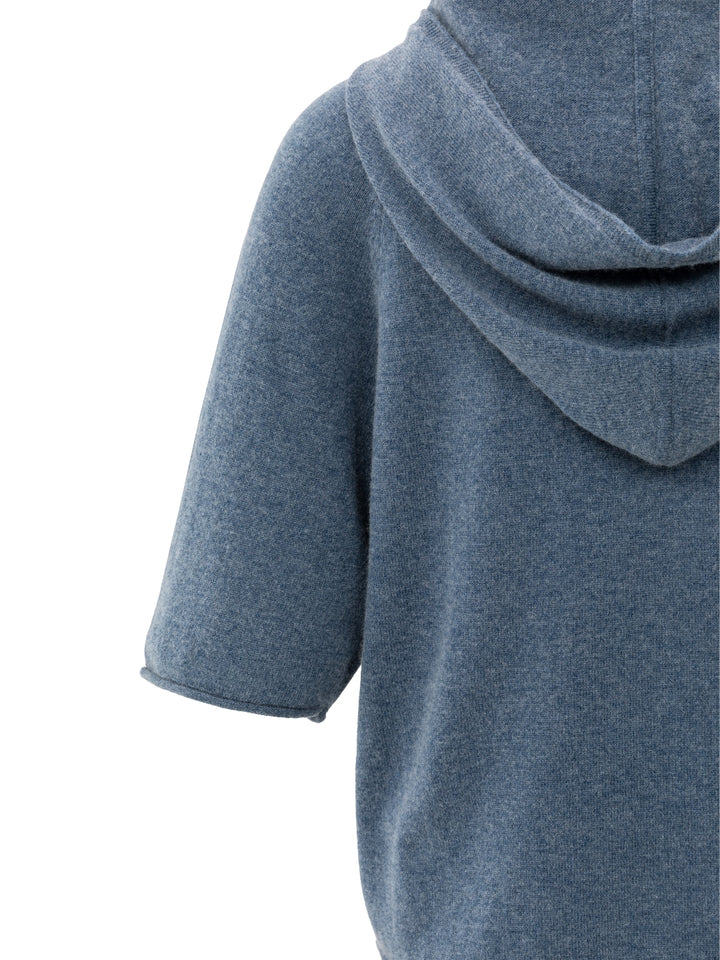 Pull douillet à manches courtes